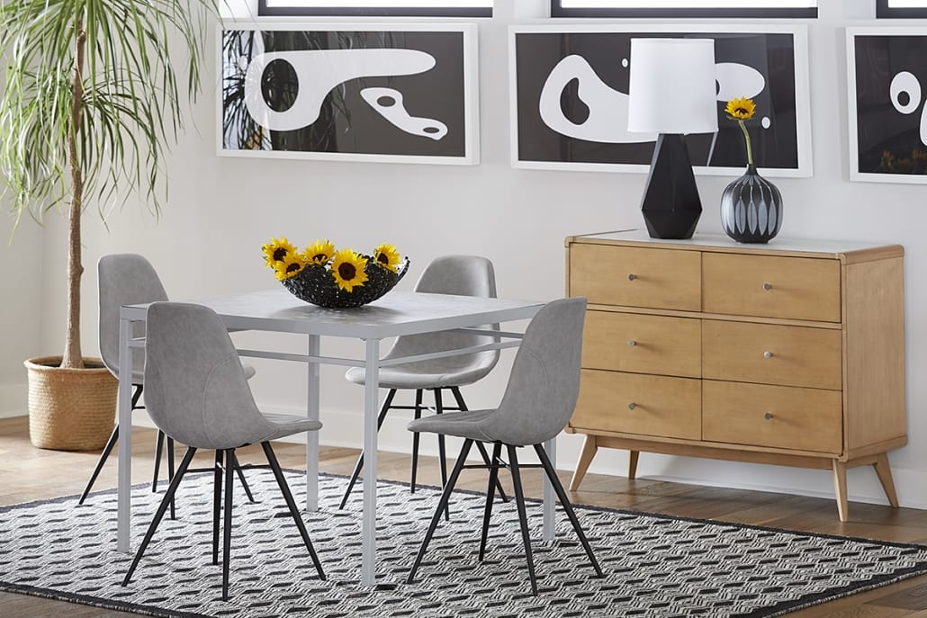 Perth Dining Table with Keagan Chairs